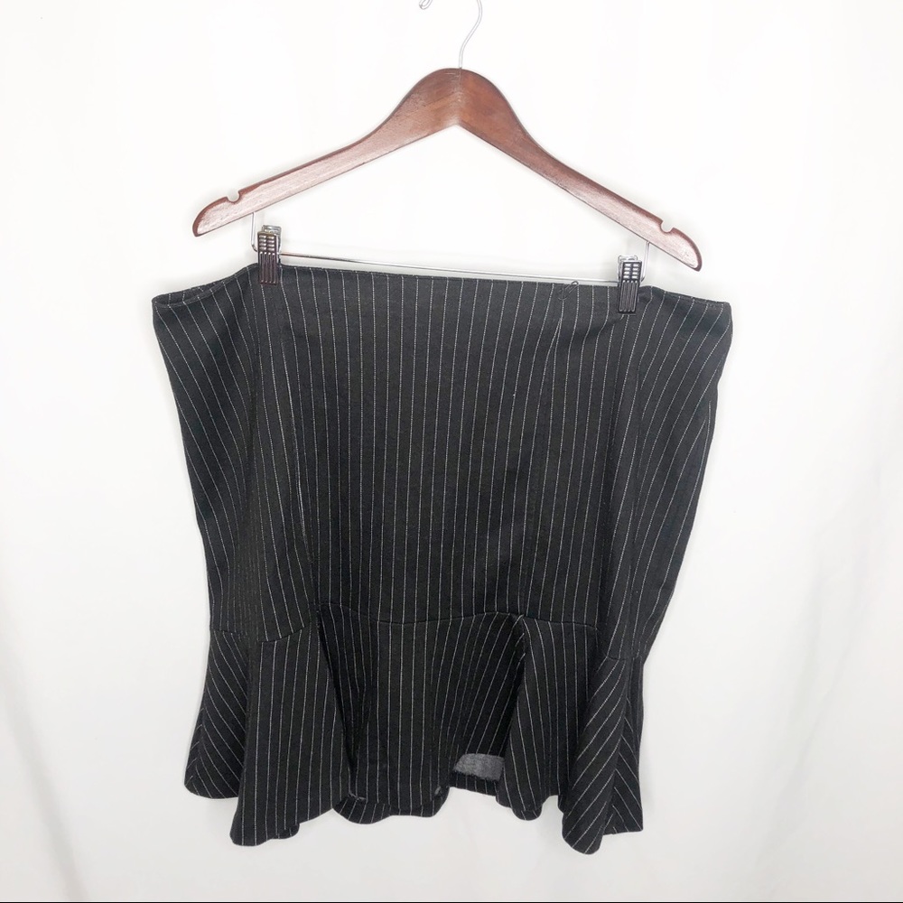Lane Bryant Black pin striped skirt size 18